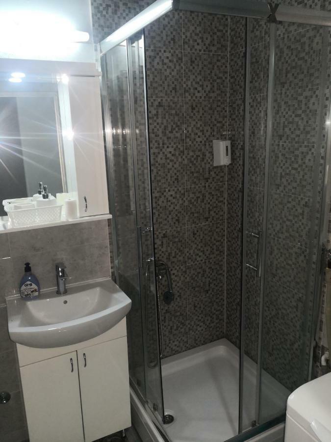 Contemporary Residence Nisz Zewnętrze zdjęcie