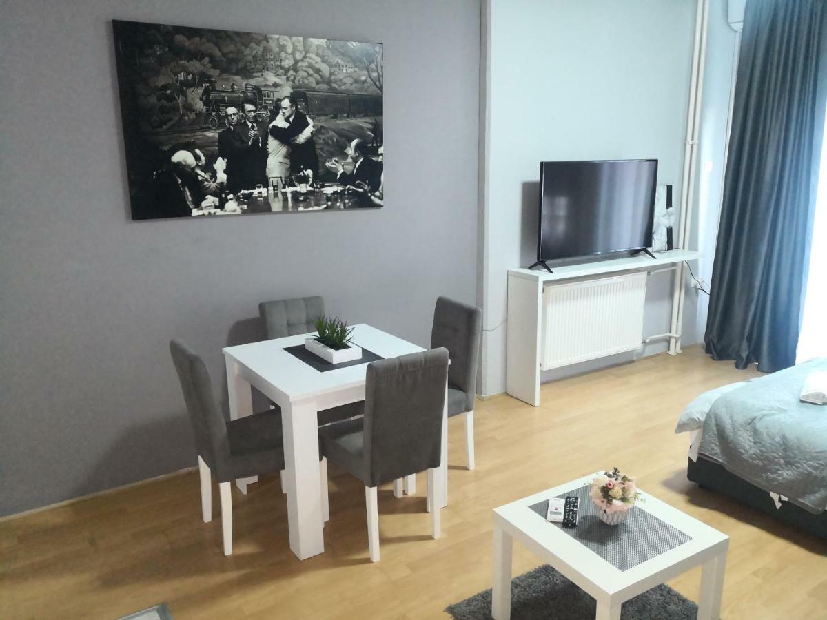 Contemporary Residence Nisz Zewnętrze zdjęcie