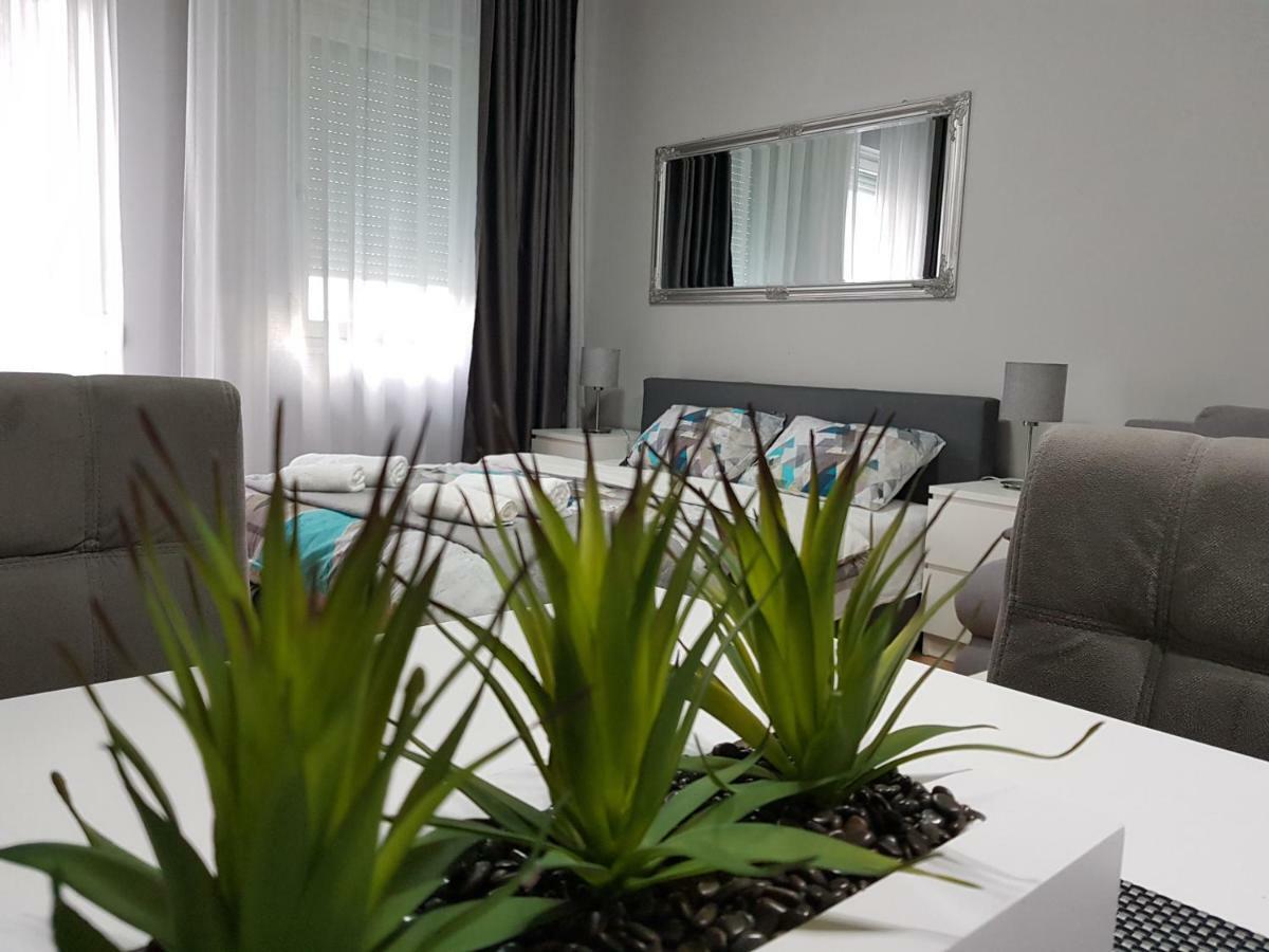 Contemporary Residence Nisz Zewnętrze zdjęcie